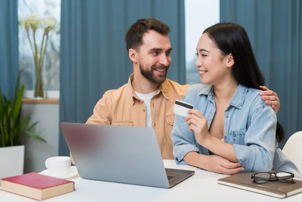 Merchant Cash Advance vs Traditional Business Loans in Canada: Which One Actually Works for Your Business?