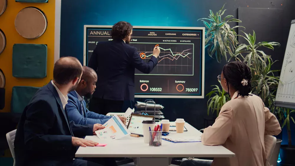 Cash Flow Forecasting & Budgeting for Service Businesses: A Step-by-Step Guide